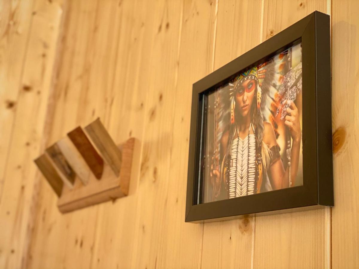 Henisi Homestay Mang Den Kon Von Kla エクステリア 写真