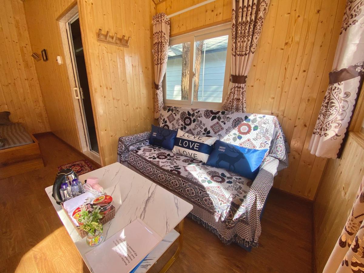 Henisi Homestay Mang Den Kon Von Kla エクステリア 写真